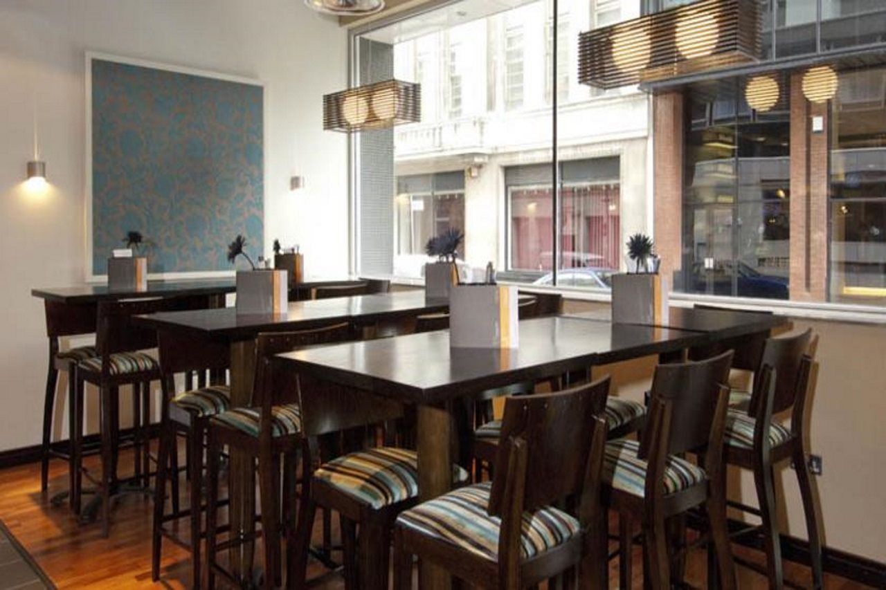 Premier Inn Birmingham City - Waterloo St Bagian luar foto